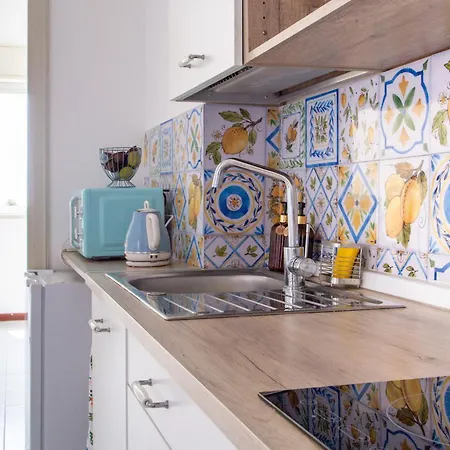 Sicilya Apartment Giardini Naxos