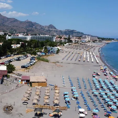 Sicilya Apartment Giardini Naxos